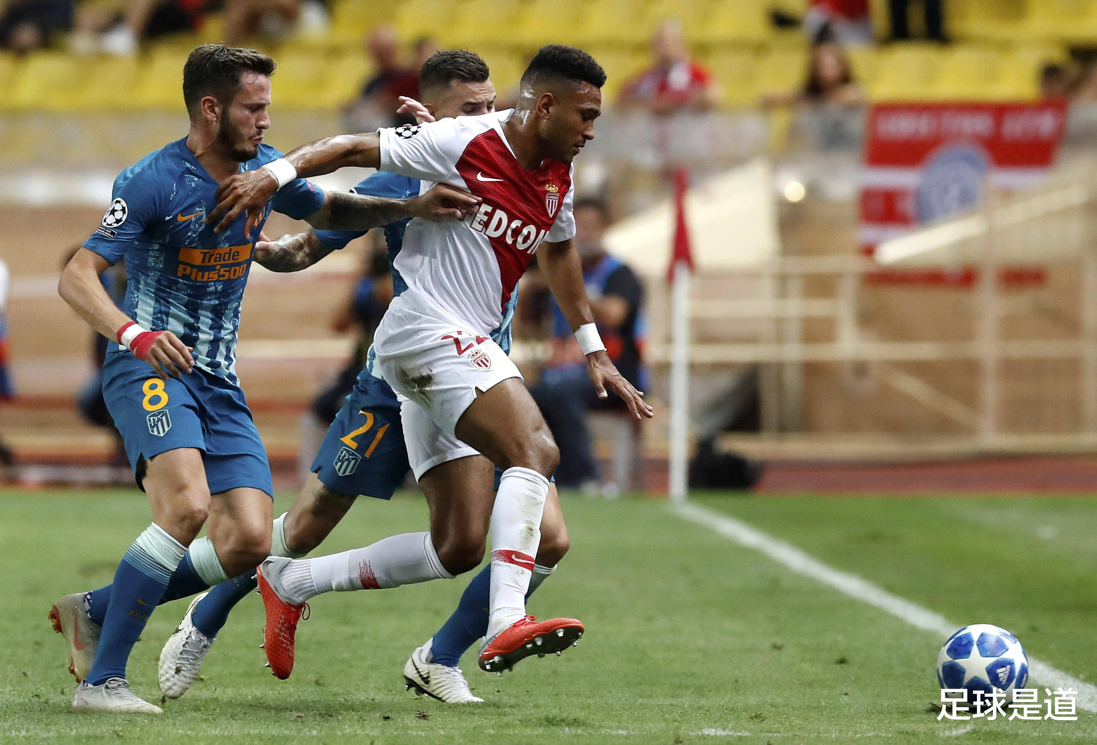 包含巴黎圣日耳曼围绕中超状态回暖巴塞罗那迎国王杯关键赛，网友：集结日波士顿凯尔特人调整名单以备足总杯的词条